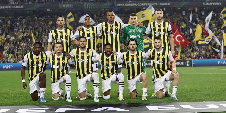 Fenerbahçe Futbol Takımı