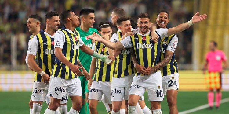 Fenerbahçe Futbol Takımı