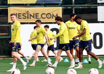 Fenerbahçe'de Beşiktaş maçı hazırlıkları başladı