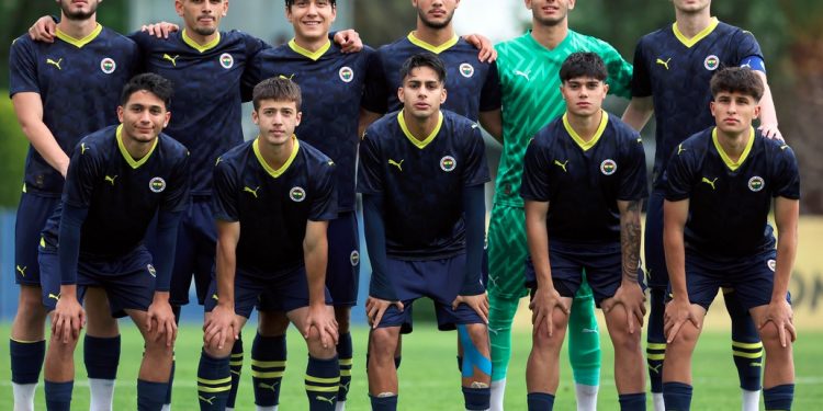Fenerbahçe 19 Yaş Altı Futbol Takımı