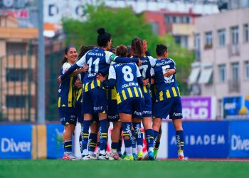 Fenerbahçe Kadın Futbol Takımı