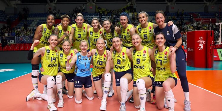 Fenerbahçe Kadın Voleybol Takımı