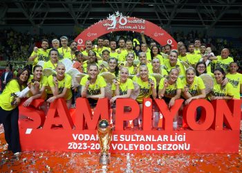 Sultanlar Ligi Şampiyonu Fenerbahçe Opet