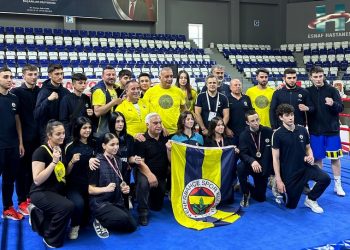 Yıldız boksörlerimizden 10 madalya