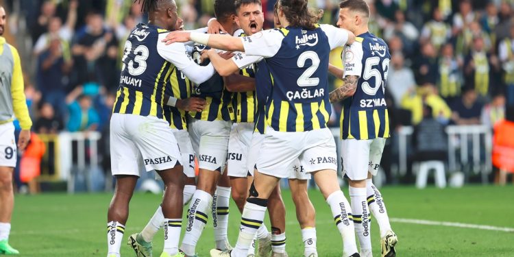 Fenerbahçe Futbol Takımı