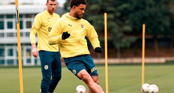 Fenerbahçe'de Galatasaray maçı hazırlıkları başladı