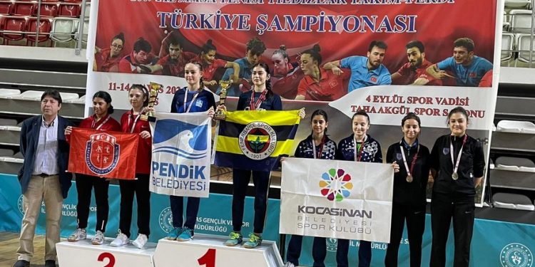 Masa Tenisi Yıldız Kız Takımımız, Türkiye ikincisi oldu