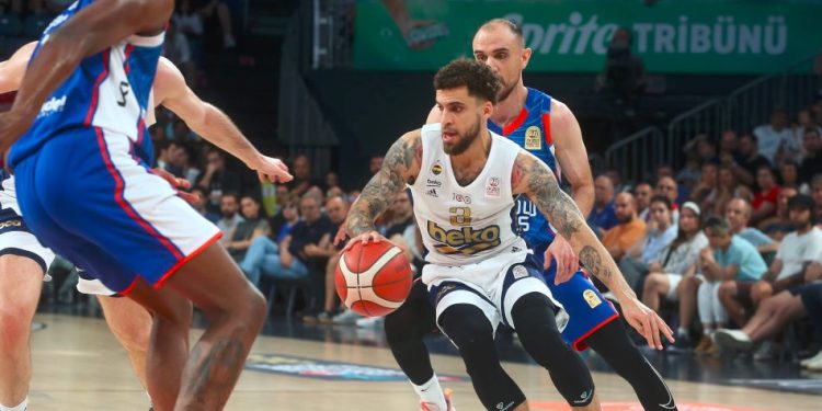 Anadolu Efes - Fenerbahçe Beko