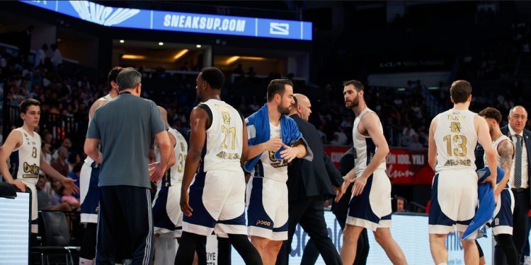 Fenerbahçe Erkek Basketbol Takımı