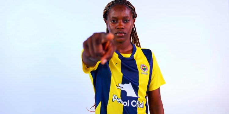 Konya Plummer Fenerbahçe Petrol Ofisi'nde