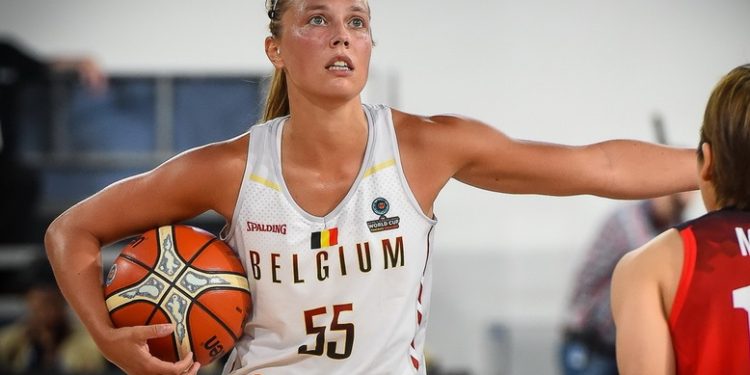 Julie Allemand Fenerbahçe’de