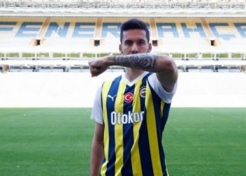 Umut Nayir Konyaspor’a transfer oldu