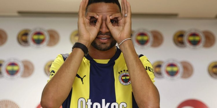 Youssef En-Nesyri Fenerbahçe'de
