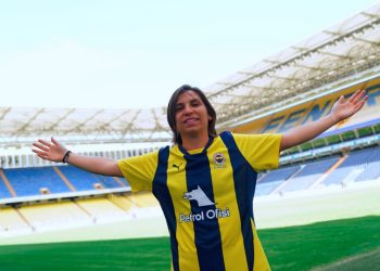 Fatoş Yıldırım Fenerbahçe Petrol Ofisi'nde