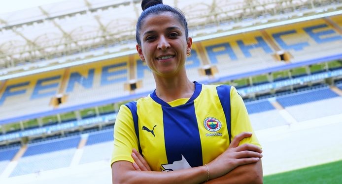 Ümran Özev Fenerbahçe Petrol Ofisi'nde