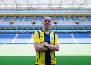 Zoe Van Eynde, Fenerbahçe Petrol Ofisi'nde
