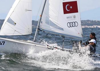 Yelkencilerimiz Medine Havva Tatlıcan ve Lütfi Çelepöven, Avrupa Şampiyonası’nda üçüncü oldu