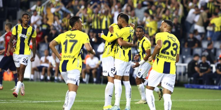 Fenerbahçe Futbol Takımı