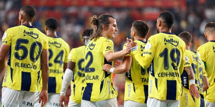 Fenerbahçe Futbol Takımı