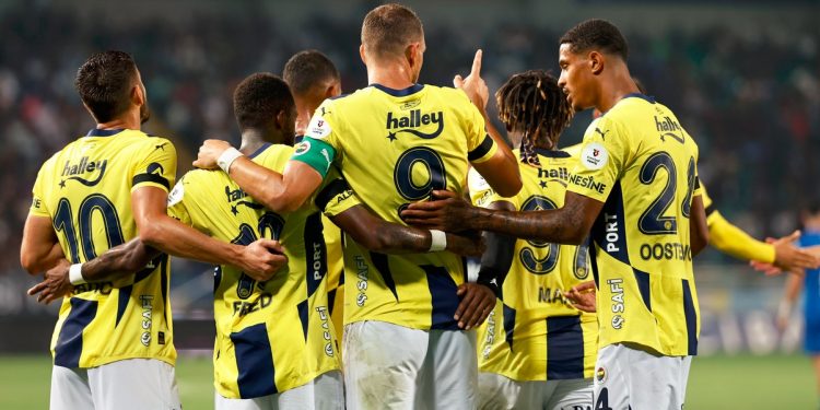 Fenerbahçe Futbol Takımı
