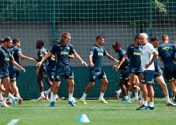 Fenerbahçe'de Adana Demirspor maçı hazırlıkları tamamlandı