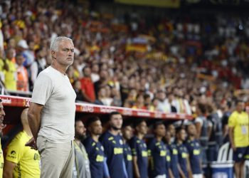 Fenerbahçe Teknik Direktörü Jose Mourinho