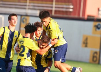 Fenerbahçe 17 Yaş Altı Futbol Takımı