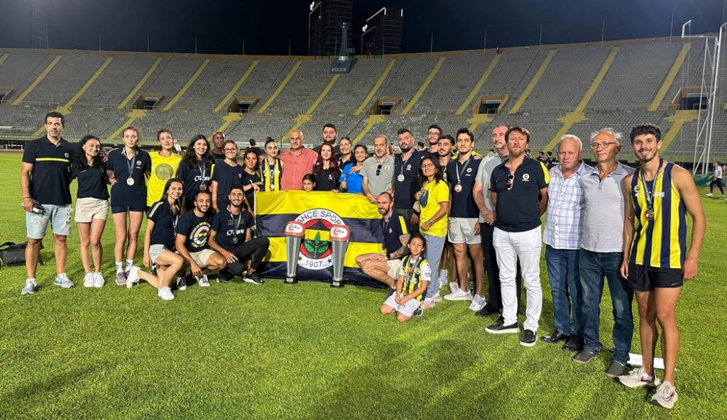 Atletlerimiz, Süper Lig'de erkeklerde ve kadınlarda ikinci oldu