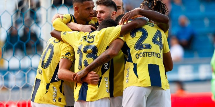 Fenerbahçe Futbol Takımı
