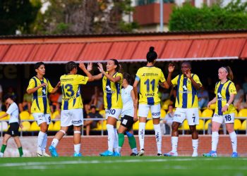 Fenerbahçe Kadın Futbol Takımı
