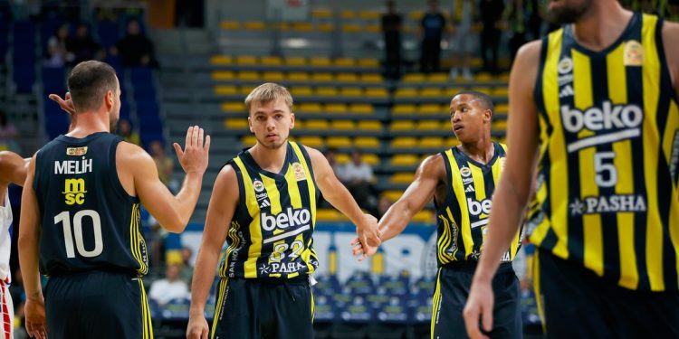 Fenerbahçe Erkek Basketbol Takımımız