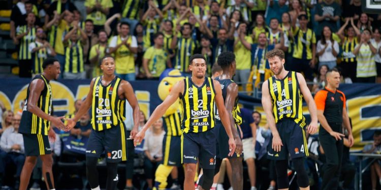Fenerbahçe Erkek Basketbol Takımımız