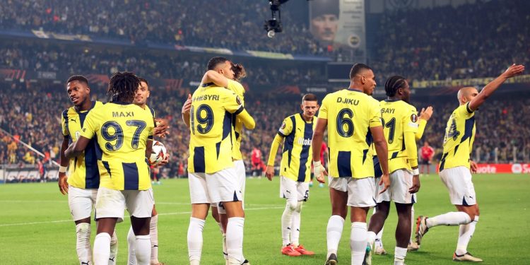 Fenerbahçe Futbol Takımı