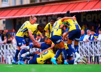 Fenerbahçe Kadın Futbol Takımı