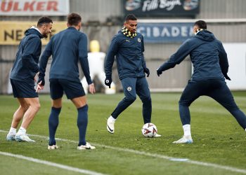 Fenerbahçe’de Gaziantep FK maçı hazırlıkları başladı