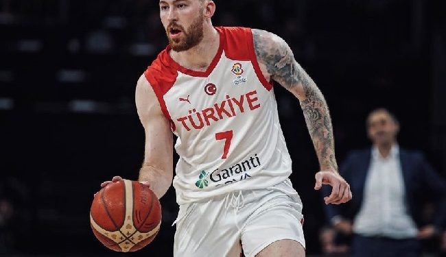 Onuralp Bitim Fenerbahçe Beko’da