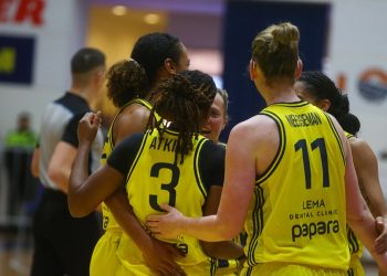 Fenerbahçe Opet Kadın Basketbol Takımı