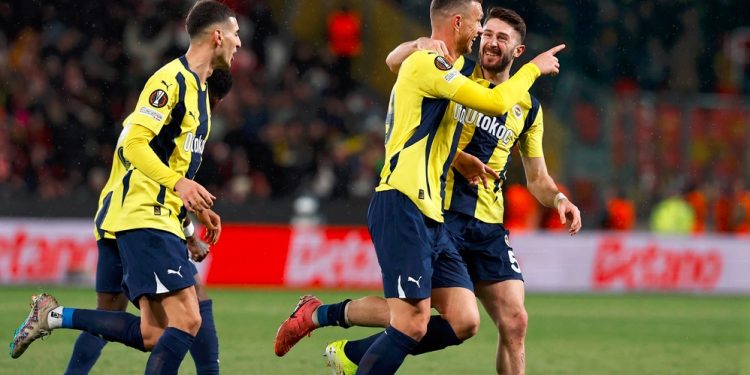 Fenerbahçe Futbol Takımı