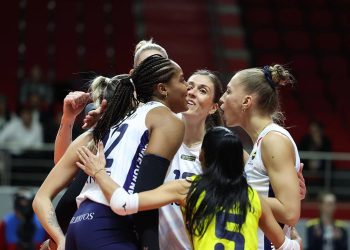 Fenerbahçe Kadın Voleybol Takımı