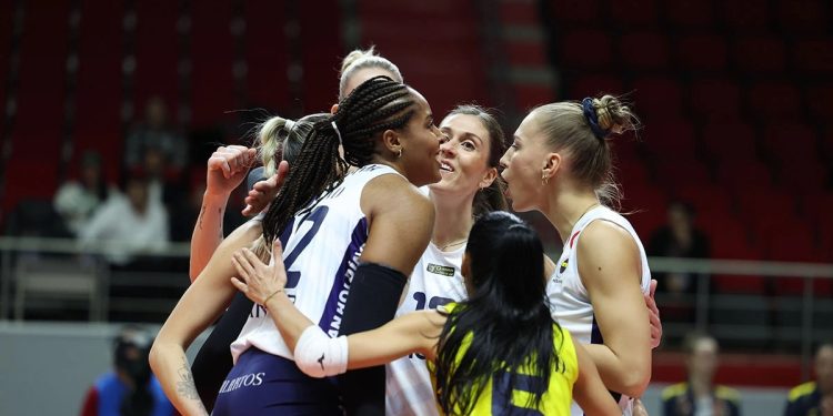 Fenerbahçe Kadın Voleybol Takımı