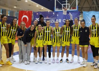 Fenerbahçe Kadın Basketbol Takımı