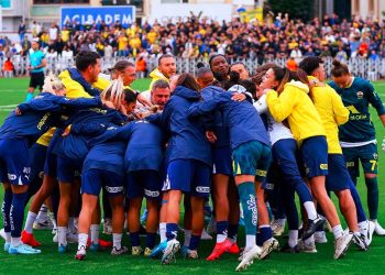 Fenerbahçe Ofisi Kadın Futbol Takımı