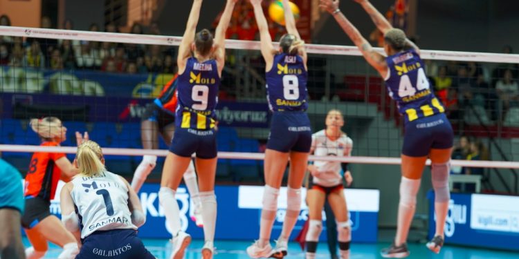 Fenerbahçe Medicana - Vasas Obuda Budapeşte