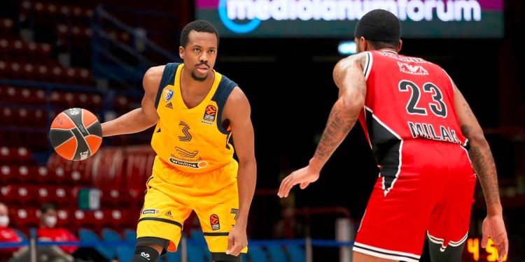 Errick McCollum Fenerbahçe Beko’da