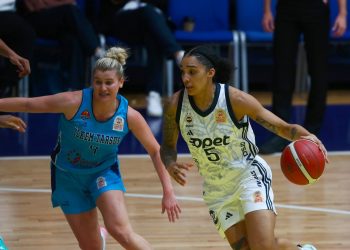 Fenerbahçe Opet - İlkem Yapı Tarsus Spor