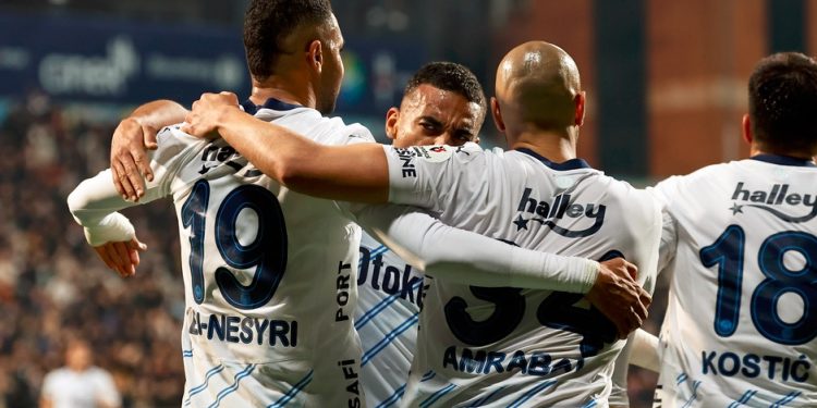 Fenerbahçe Futbol Takımı