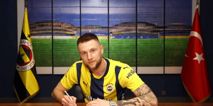 Milan Skriniar Fenerbahçe'de