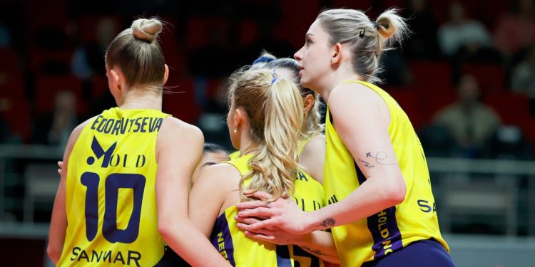 Fenerbahçe Kadın Voleybol Takımı