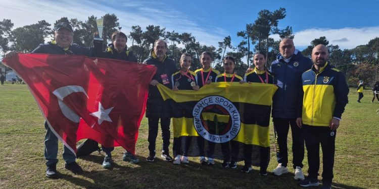 Fenerbahçemiz, Avrupa Kulüpler Kros Şampiyonası’ndan şampiyonluklarla dönüyor