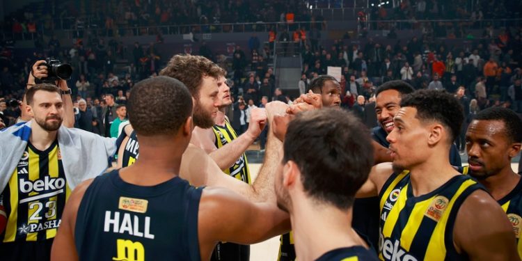 Fenerbahçe Erkek Basketbol Takımı
